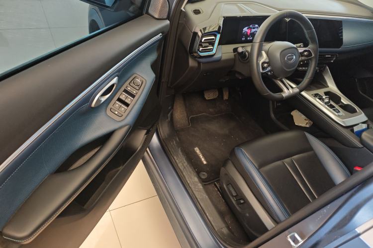 Used GAC Trumpchi GS3 2023 Shadow Speed 270T R-STYLE Edition Driver Seat