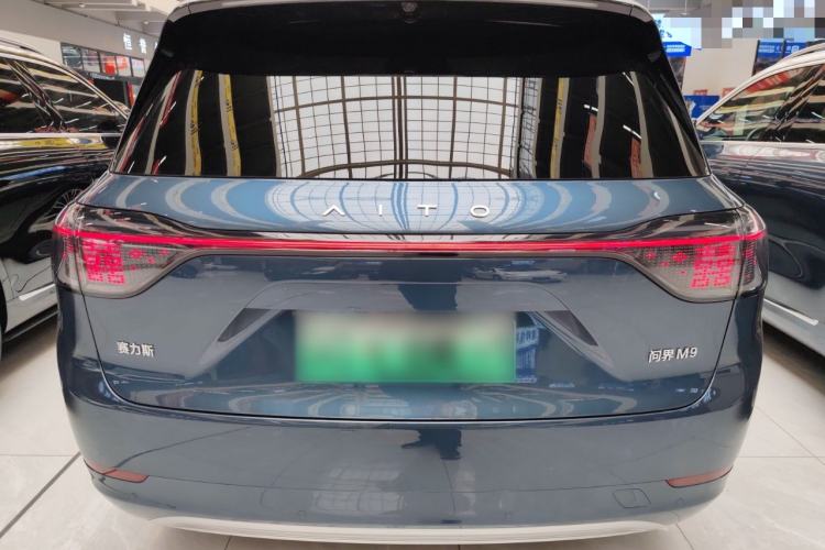 Used Hima AITO M9 2024 Range-Extended Ultra Version 52 kWh 5-Seater Model
