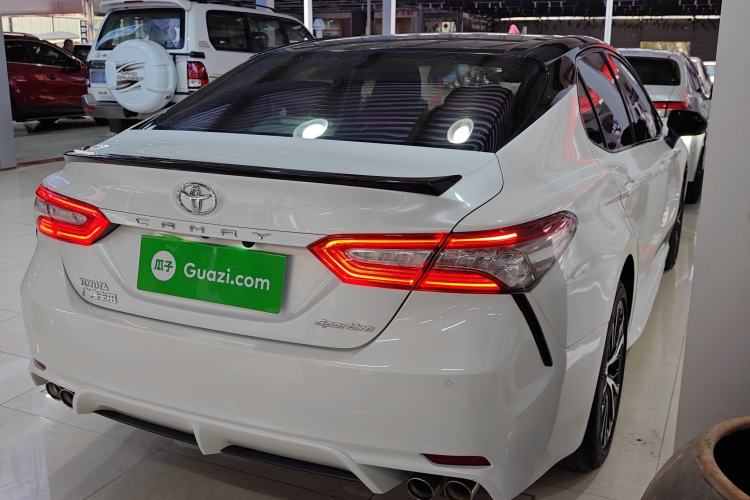 Used Toyota Camry 2018 2.0S FENGSHANG Edition
