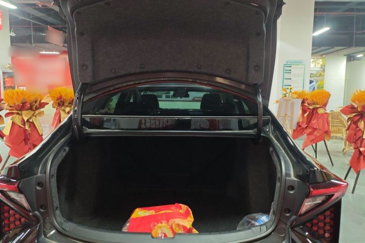 Used Lingxi L 2024 Player No. 1 Edition Trunk