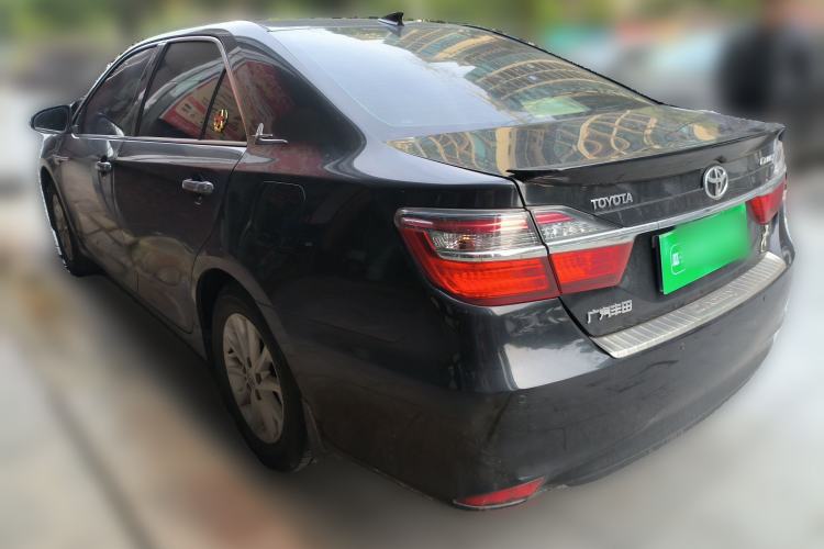 Used Toyota Camry 2016 2.0E 10th Anniversary Elite Edition
