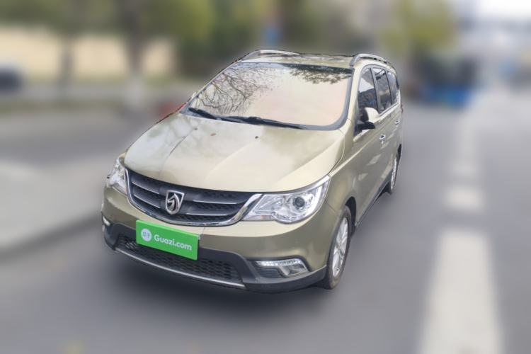 Used Baojun 730 2015 1.8L Manual Luxury Navigation ESP Version 7-seater