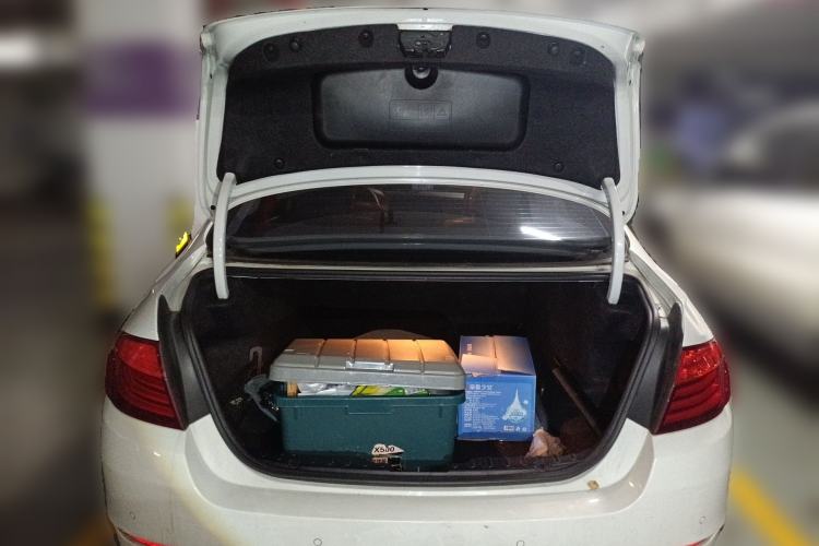 Used BMW 5 Series 2013 520Li Elegant Edition Trunk