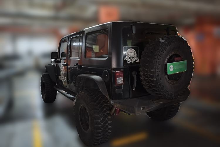 Used Jeep Wrangler 2017 3.0L Sahara Four-Door Comfort Edition