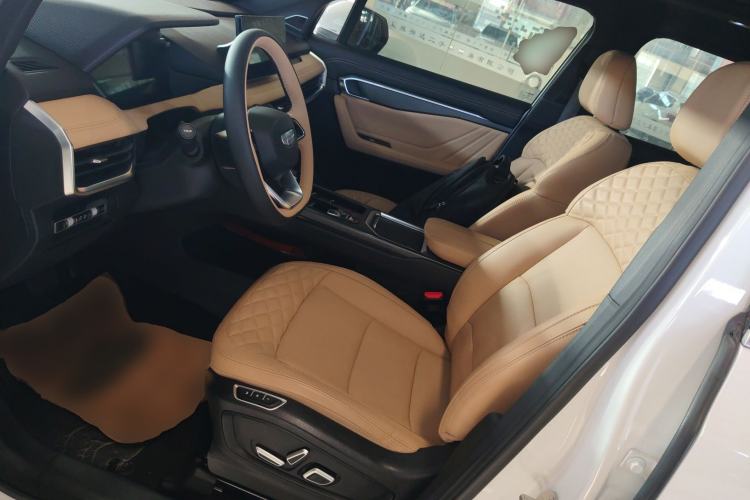 Used Geely Auto Haoyue L 2023 2.0T DCT Flagship Version
