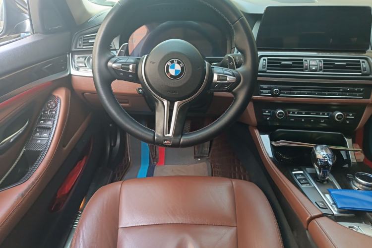 Used BMW 5 Series 2014 528Li Leading Model