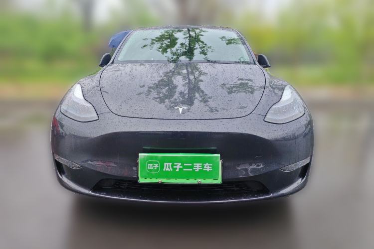 Used Tesla Model Y 2024 Long-Range All-Wheel-Drive Version
