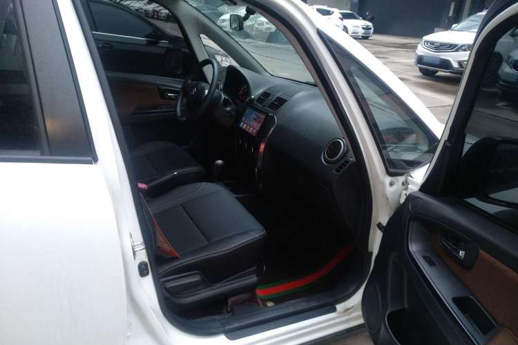 Used Suzuki SX4 2016 1.6L Automatic Classic Edition