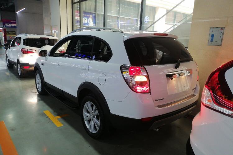 Used Chevrolet Captiva 2014 2.4L 4x4 Flagship Edition 7 Seats