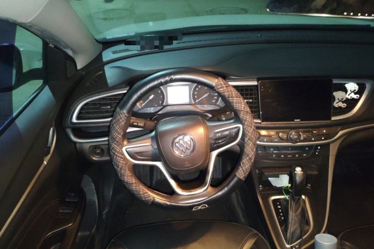 Used Buick GT 2016 15N Automatic Luxury Edition Steering Wheel