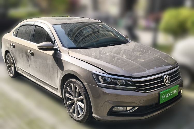 Used Volkswagen Passat 2017 330TSI DSG Luxury Edition
