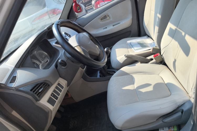 Used FAW Xiali N5 2014 1.0L Manual Comfort Model
