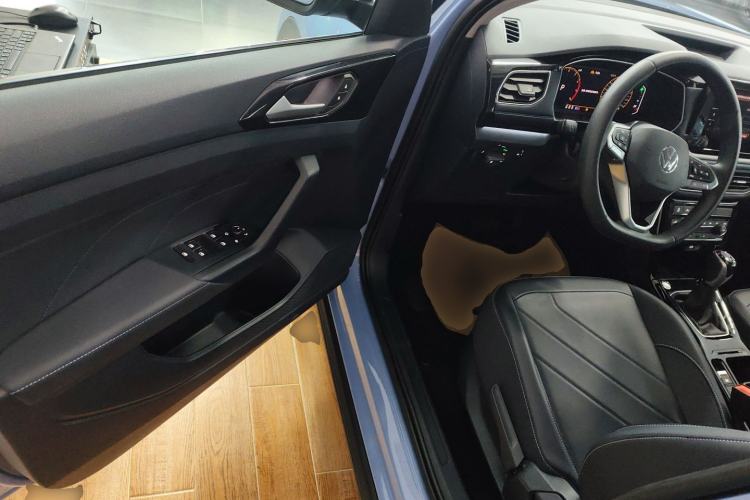 Used Volkswagen Tharu 2025 NewRui 300TSI Prestige Edition