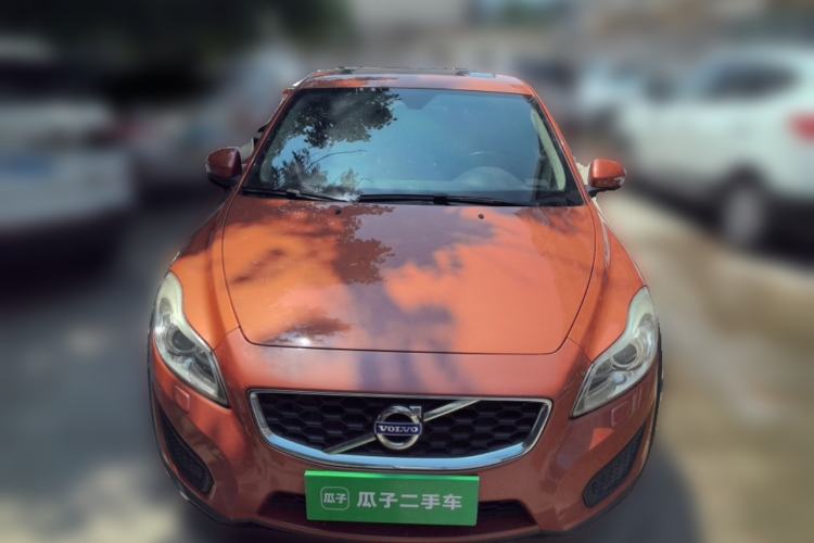 Used Volvo C30 2012 2.0L Aktiv Dynamic Package Edition Front