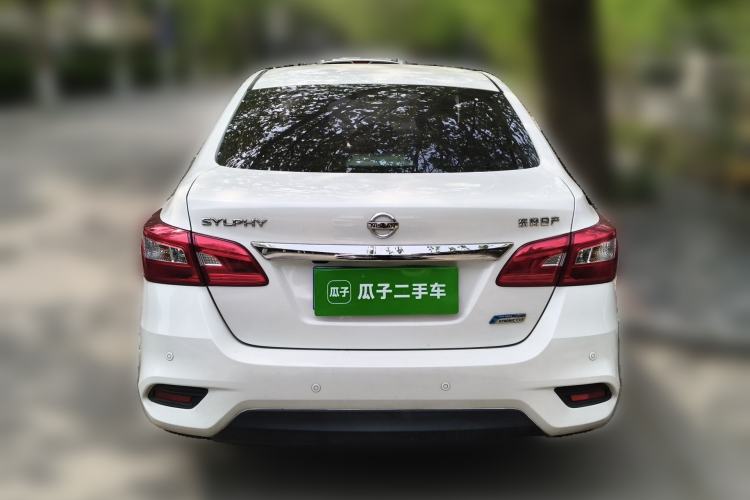 Used Nissan Sylphy 2019 1.6XV CVT Smart Connect Luxury Edition China VI Standard Rear