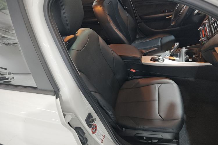 Used BMW 1 Series 2013 Facelifted 118i Leading Edition Right Front Seat