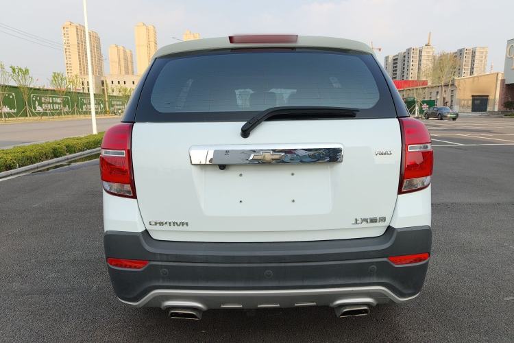 Used Chevrolet Captiva 2017 2.4L 4x4 Flagship Edition 7-Seater
