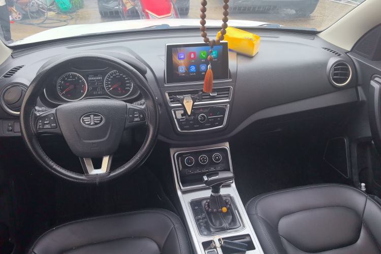 Used Bestune X40 2019 1.6L Automatic Luxury Version China V Emission Standard