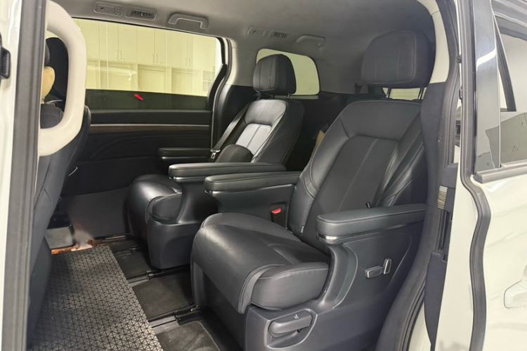 Used GAC Trumpchi M8 2023 Lingxiu Series 390T Deluxe Edition
