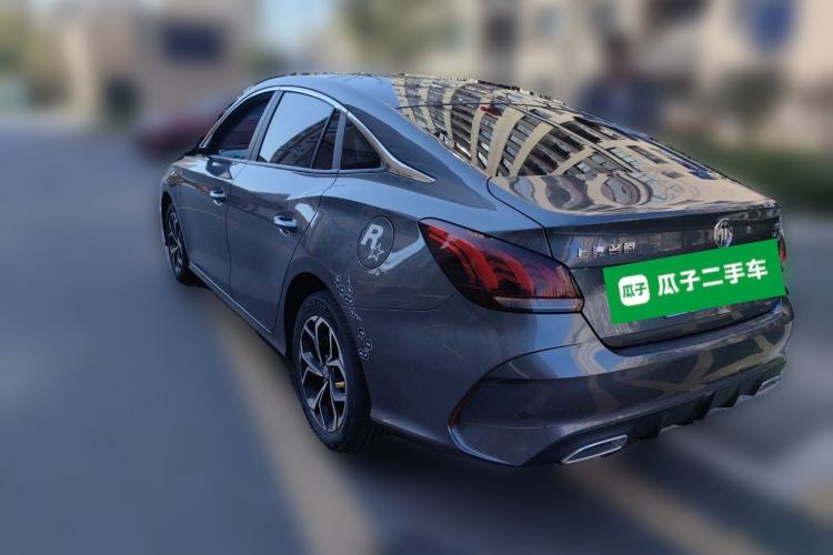 Used MG 5 2022 180 DVVT CVT Youth Luxury Edition
