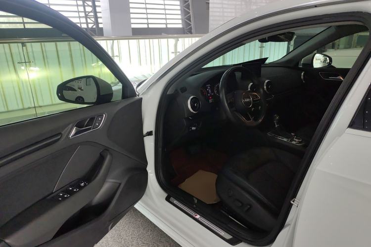 Used Audi A3 2019 Sportback 35 TFSI Fashion Edition China VI Emission Standard
