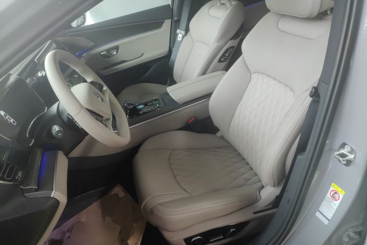 Used BYD Han 2025 EV Intelligent Driving Edition 701KM LiDAR Flagship Model
