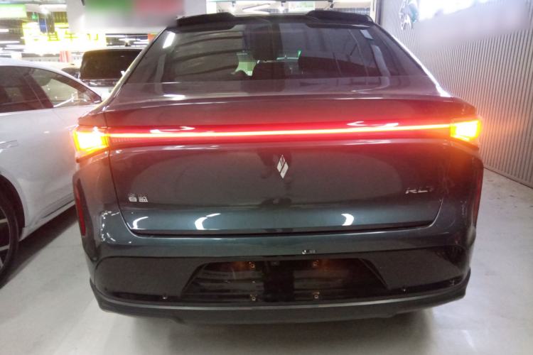 Used Livan Livan 7 2023 605 km ZHU FENG