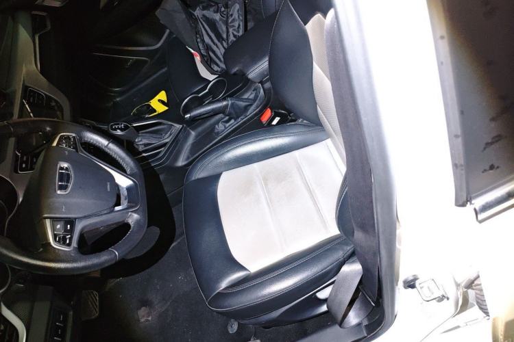 Used Geely Auto Vision 2020 Revised Version 1.5L CVT Asian Games Edition Left Front Seat