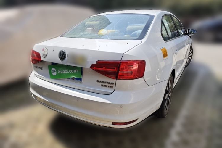 Used Volkswagen Sagitar 2017 230TSI Automatic Comfort Version