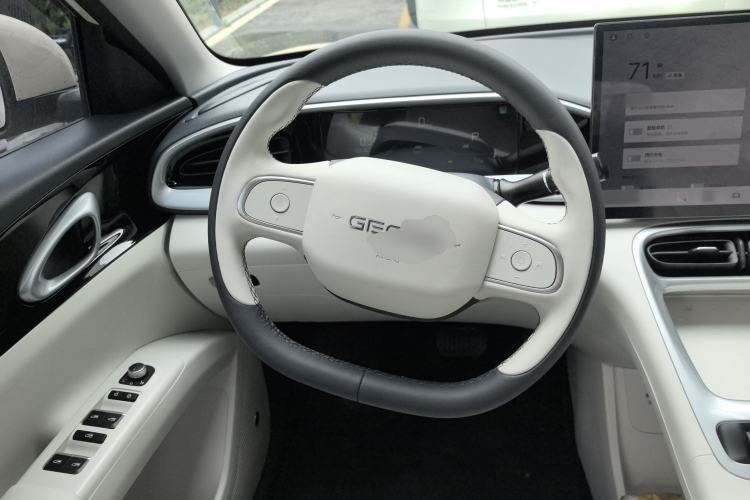 Used Geely Galaxy Geome 2025 UP 410km Exploration Edition Steering Wheel
