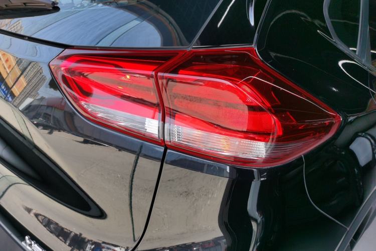 Used Chevrolet Trax 2019 325T Automatic Sport Edition China VI Standard Exterior 3