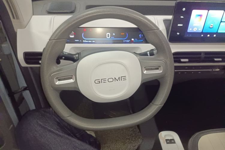 Used Geely Galaxy Panda 2024 200km Panda Kart Steering Wheel