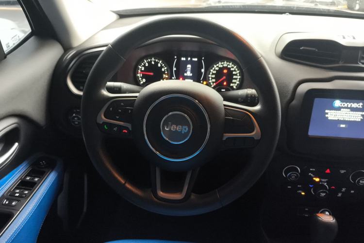 Used Jeep Renegade 2018 Connected Large Screen Version 180T Automatic High-Energy Edition