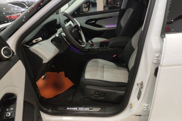 Used Land Rover Range Rover Evoque 2024 Aurora L 249 PS Prestige Light-Chasing Edition