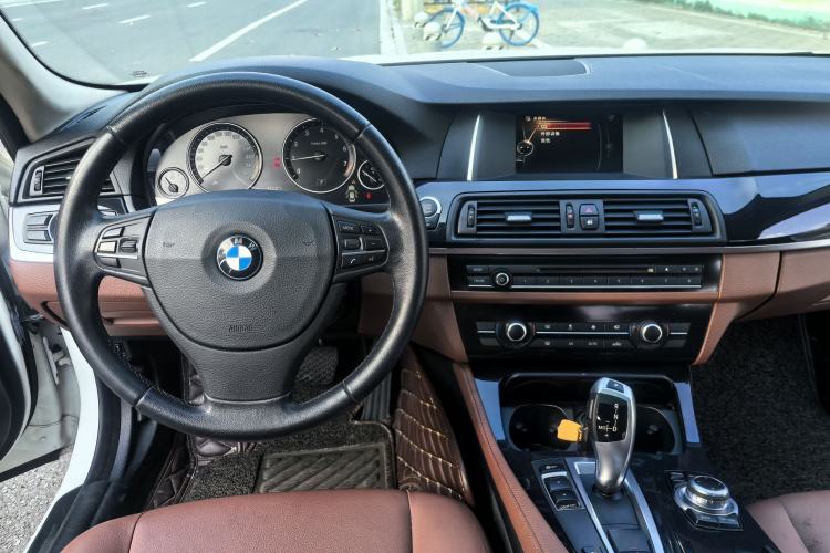 Used BMW 5 Series (Import) 2015 520i Elegant Edition