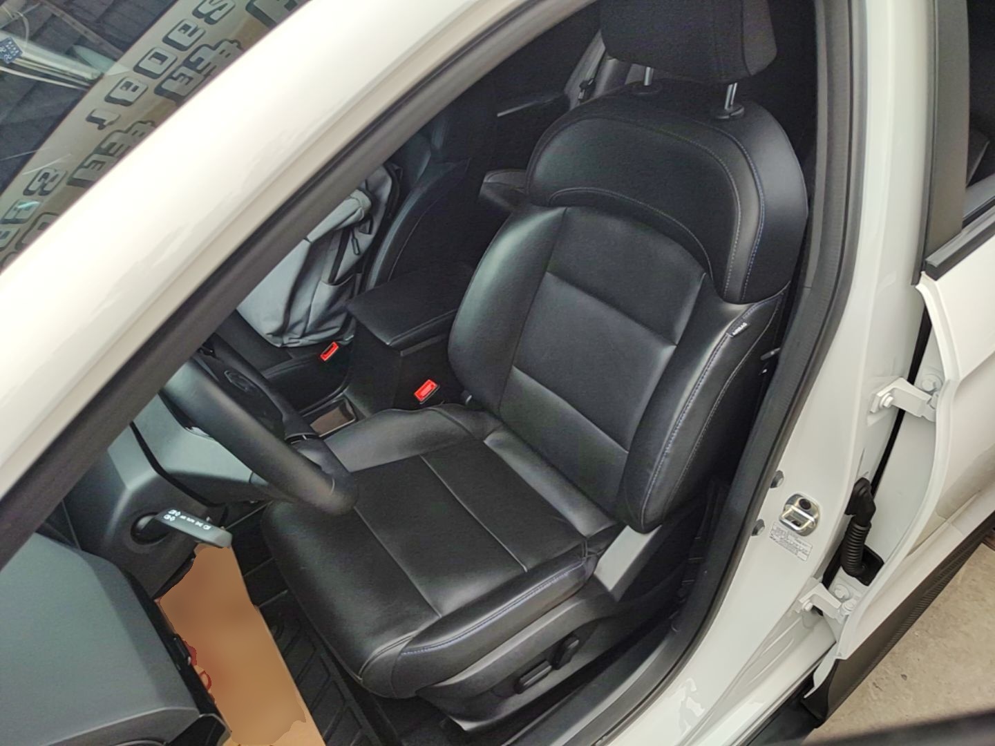 MG 4 EV 2023 415 km Range Sea-Faring Champion Edition — снимка 17