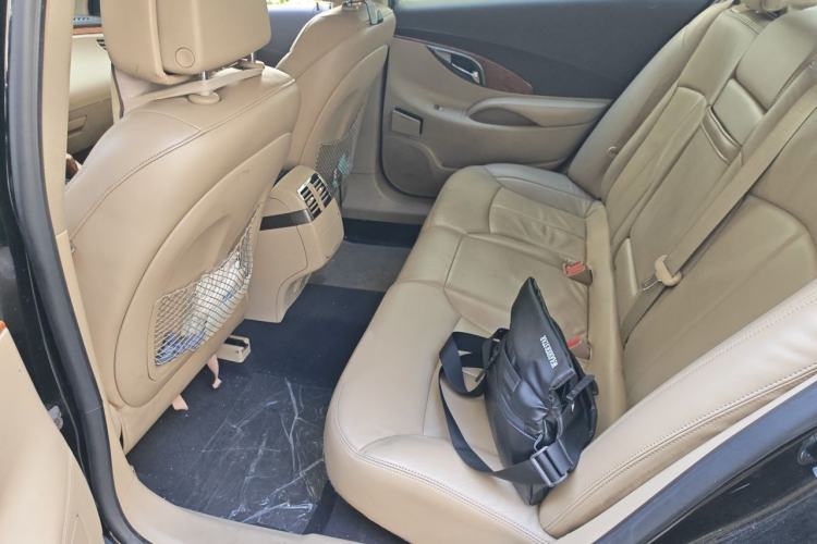 Used Buick LaCrosse 2012 2.4L SIDI Luxury Edition
