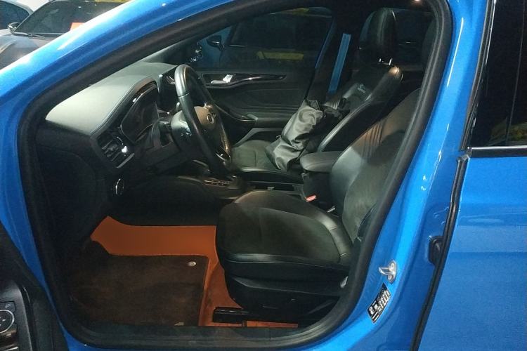 Used Ford Focus 2022 Hatchback EcoBoost 180 Automatic S Edition