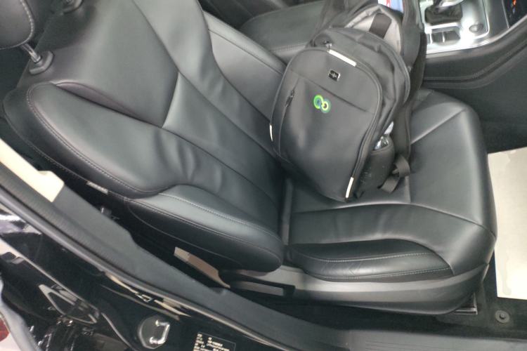 Used Hongqi H5 2022 Classic Model Facelift 1.5T DCT Qiyun Edition Right Front Seat