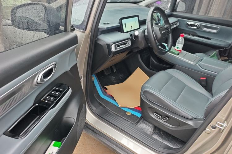 Used AION Y 2023 Plus 510 Smart Edition