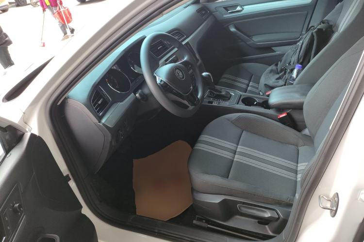 Used Volkswagen Lamando 2018 230TSI DSG Fashion Edition
