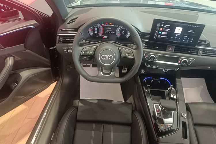 Used Audi A4L 2024 40 TFSI Luxury Dynamic Edition Steering Wheel