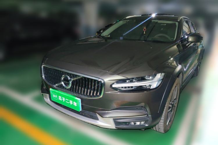Used Volvo V90 2020 Facelifted Cross Country T5 AWD Zhiyuan Edition