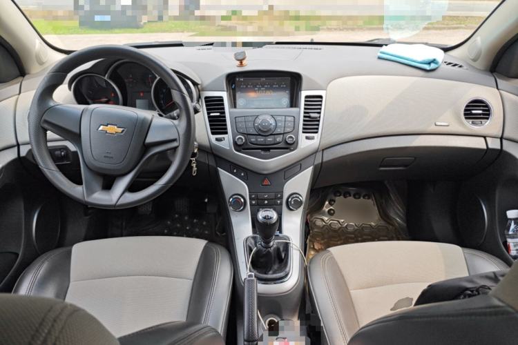 Used Chevrolet Cruze 2012 1.6L SE MT