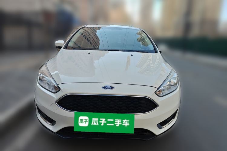 Used Ford Focus 2015 Hatchback 1.6L Automatic Fashion Edition