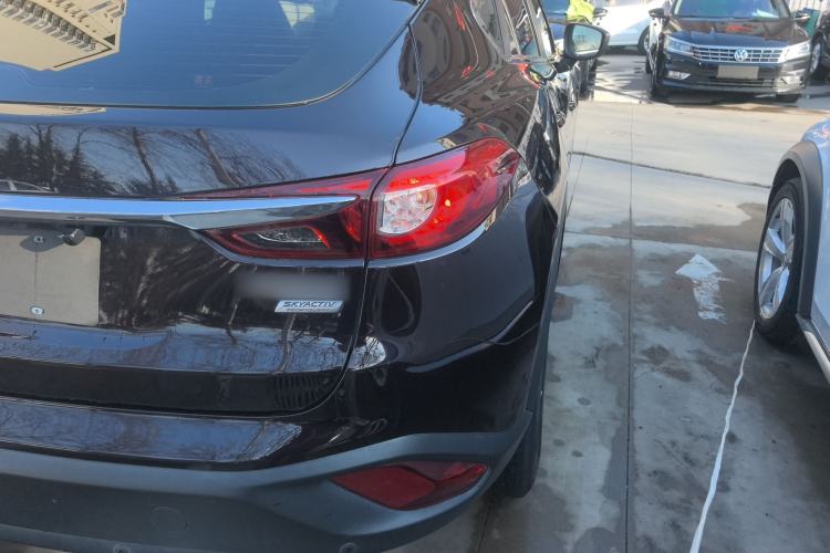 Used Mazda CX-4 2018 2.0L Automatic Two-Wheel Drive Blue Sky Dynamic Version China V Standard