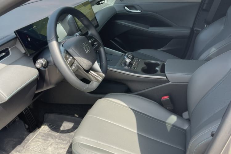 Used BYD Qin PLUS 2025 DM-i Smart Drive 55KM Leading Model