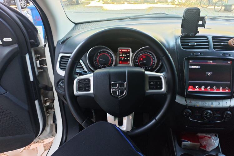 Used Dodge Journey 2014 2.4L Two-Wheel Drive Touring Edition Steering Wheel