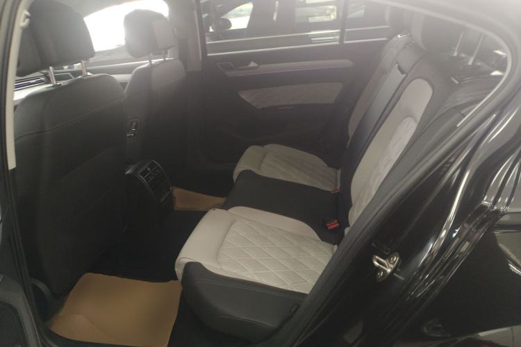 Used Volkswagen Magotan 2023 2 Million Units Commemorative Edition 330TSI DSG Luxury Version