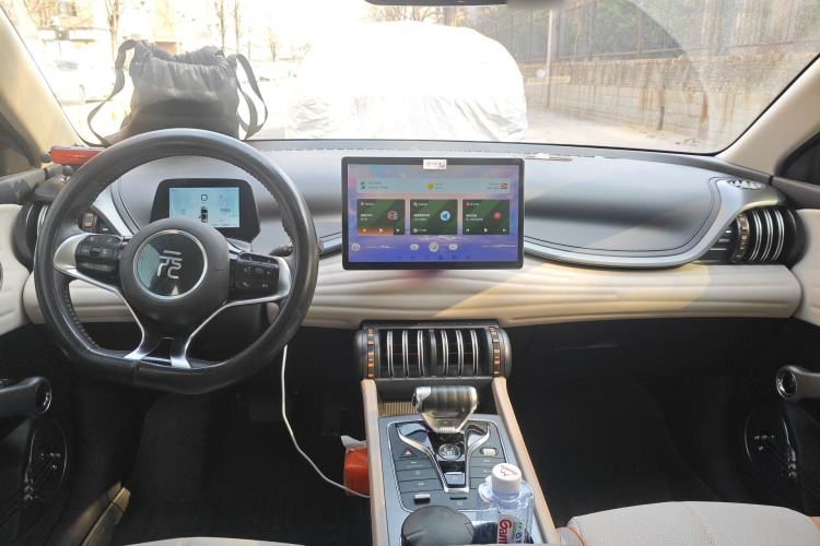 Used BYD Yuan PLUS 2023 Champion Edition 430KM Superior Model Center Console